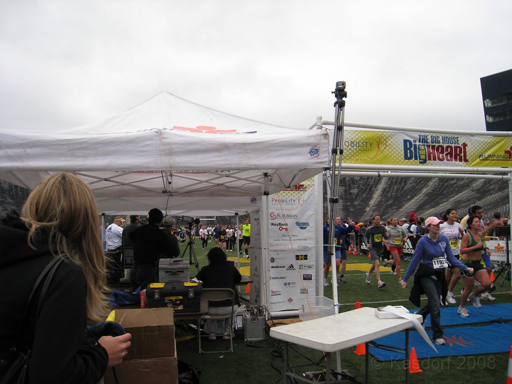 BHGH 2009 0376.jpg - The Big House Big Heat 5 and 10 K race. October 4, 2009 run in Ann Arbor Michigan finishes on the 50 yard line of the University of Michigan stadium.